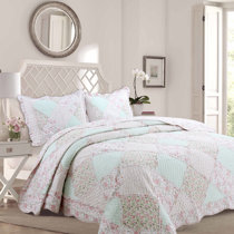 Pastel comforter deals set queen